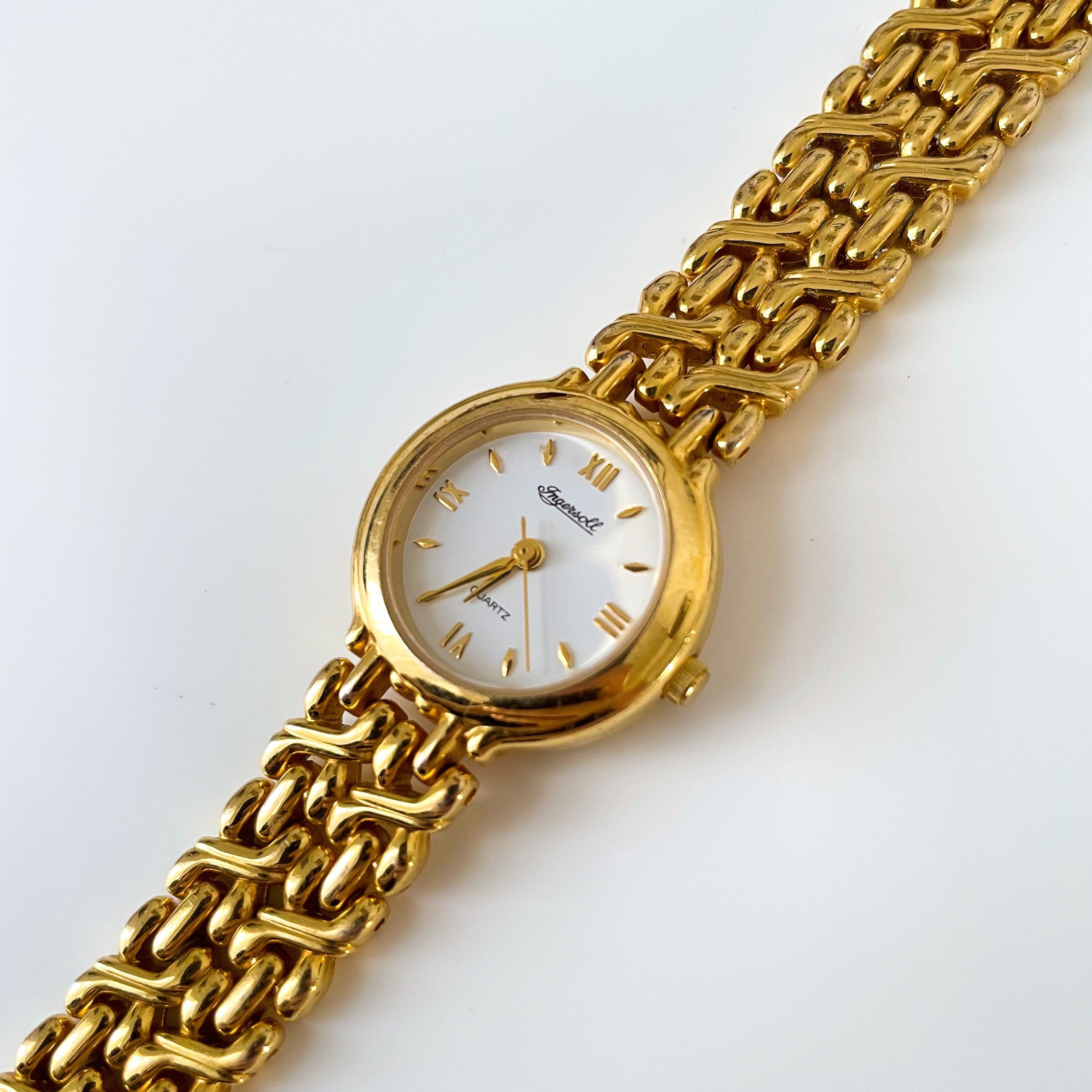 Vintage Ladies' Ingersoll Quartz Watch with Intricate Gold-Tone
