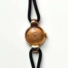 Load image into Gallery viewer, Vintage 18ct Solid Gold Zenith Art Deco Cordette Mechanical Watch