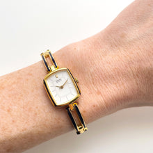 Load image into Gallery viewer, Vintage 1990s Gold-Plated Ladies' Seiko Quartz Watch With Thin Bracelet