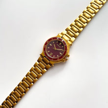 Load image into Gallery viewer, Extremely Rare Vintage Gucci Diver Quartz Watch with Burgundy Dial