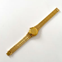 Load image into Gallery viewer, Vintage Gold-Plated Gucci Quartz Watch with Round Dial and Date Window