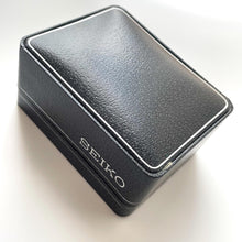 Load image into Gallery viewer, Vintage Gold-Plated Ladies' Seiko Quartz Watch with Round Dial - Boxed