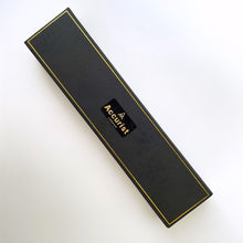 Load image into Gallery viewer, Vintage Ladies' Gold-Plated Accurist Quartz Watch with Beige Round Dial - Boxed