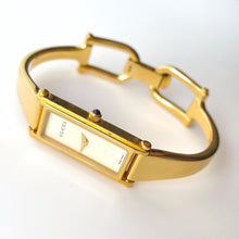 Load image into Gallery viewer, Vintage Ladies' Gold-Plated Gucci 1500L Bangle Quartz Watch with Beige Rectangular Dial