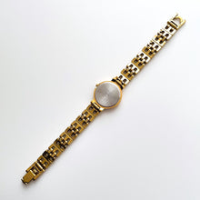 Load image into Gallery viewer, Vintage 1990s Gold-Plated Ladies' Seiko Quartz Watch with Round Dial and Intricate Bracelet