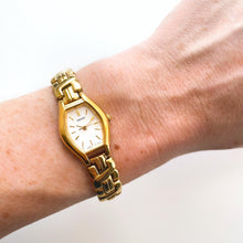 Load image into Gallery viewer, Vintage 1990s Gold-Plated Ladies' Seiko Quartz Watch with White Dial and Intricate Bracelet - Boxed