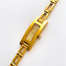 Load image into Gallery viewer, Vintage Ladies' 90s Gucci 3900L Quartz Watch with Textured Rectangular Gold Dial