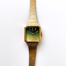 Load image into Gallery viewer, Vintage 1971 Gold-Plated Seiko Ladies' Mechanical Watch with Green Sunburst Dial and Integrated Bracelet