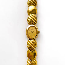 Load image into Gallery viewer, Tiny Vintage 1990s Gold-Plated Ladies' Seiko Quartz Watch With Beaded Bracelet and Oval Dial