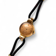 Load image into Gallery viewer, Vintage 18ct Solid Gold Zenith Art Deco Cordette Mechanical Watch