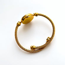 Load image into Gallery viewer, Rare Vintage Ladies' Gold-Plated Gucci 2047L Bangle Quartz Watch with Blue Dial