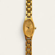 Load image into Gallery viewer, Dainty Retro Ladies' Gold-Plated Quartz Watch with Oval Dial