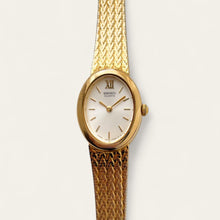 Load image into Gallery viewer, Vintage 1992 Gold-Plated Ladies' Seiko Quartz Watch - Oval Dial