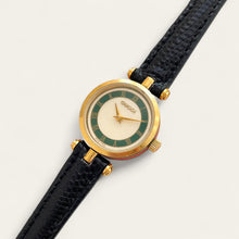 Load image into Gallery viewer, Vintage 90s Ladies' Gucci Quartz Watch - Green Sector Dial - Leather Strap