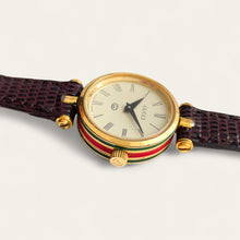 Load image into Gallery viewer, Vintage 80s Ladies' Gucci Stack Quartz Watch - Cream Dial, Brown Leather