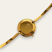 Load image into Gallery viewer, Rare 90s 11/12 Gucci Bangle Quartz Watch - Interchangeable Bezels