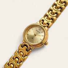 Load image into Gallery viewer, Vintage Ladies' Gold-Plated Accurist Quartz Watch - Gold Round Dial