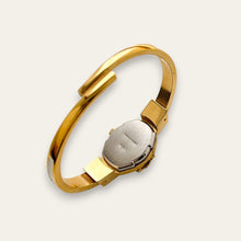 Load image into Gallery viewer, Vintage Itraco Peek-a-Boo Watch: Floral Pattern, Bangle