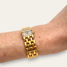 Load image into Gallery viewer, Vintage 00s Gold-Plated Ladies' Seiko Quartz Watch - Rectangular Dial