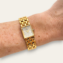 Load image into Gallery viewer, Vintage 00s Gold-Plated Ladies' Seiko Quartz Watch - Rectangular Dial