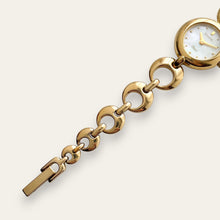 Load image into Gallery viewer, Vintage Ladies' Gold-Plated Accurist Pearl Quartz Watch - Mother of Pearl Dial