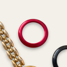 Load image into Gallery viewer, Vintage 1990s Gucci Quartz Watch - Interchangeable Bezels