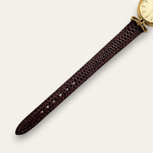 Load image into Gallery viewer, Rare 1980s Gold-Plated Ladies' Seiko Watch - Brown Leather Strap