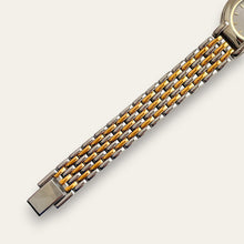 Load image into Gallery viewer, Vintage Ladies' Two-Tone Seiko Quartz Watch - Round Dial