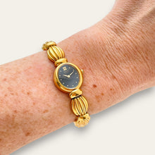 Load image into Gallery viewer, Vintage Ladies' Gold-Plated Seiko Quartz Watch - Oval Dial