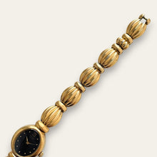 Load image into Gallery viewer, Vintage Ladies' Gold-Plated Seiko Quartz Watch - Oval Dial
