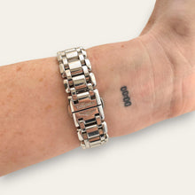 Load image into Gallery viewer, Ladies' Pre-Owned Longines 'Primaluna' Steel Quartz Watch - Full Set