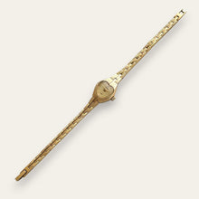 Load image into Gallery viewer, Vintage Ladies Sekonda Gold-Tone Quartz Watch - Heart Shaped Dial
