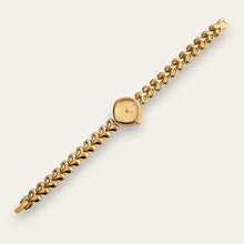 Load image into Gallery viewer, Gold Tone Heart Link Bracelet Quartz Watch Retro Style