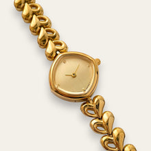 Load image into Gallery viewer, Gold Tone Heart Link Bracelet Quartz Watch Retro Style