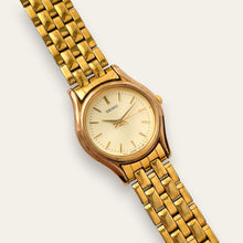 Load image into Gallery viewer, Vintage Ladies' Gold-Plated Seiko Quartz Watch