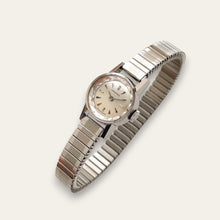 Load image into Gallery viewer, Vintage 1960s Longines Ladies' Mechanical Watch - Faceted Crystal