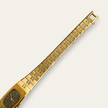 Load image into Gallery viewer, Vintage 1980s Gold-Plated Ladies' Seiko Quartz Watch - Brown Dial