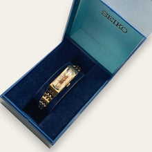 Load image into Gallery viewer, Vintage 1979 Gold-Plated Ladies' Seiko Mechanical Watch with Faceted Glass