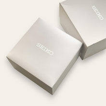 Load image into Gallery viewer, Gold-Plated Men's / Unisex Seiko Quartz Watch - Round Dial
