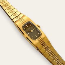 Load image into Gallery viewer, Vintage 1980s Gold-Plated Ladies' Seiko Quartz Watch - Brown Dial