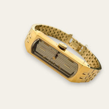Load image into Gallery viewer, Vintage 1979 Gold-Plated Ladies' Seiko Mechanical Watch with Faceted Glass