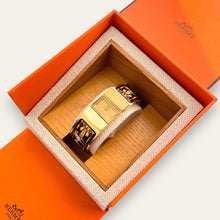 Load image into Gallery viewer, Vintage Hermès Loquet - 1990s Enamel Bangle Horse Motif Quartz Watch