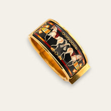 Load image into Gallery viewer, Vintage Hermès Loquet - 1990s Enamel Bangle Horse Motif Quartz Watch