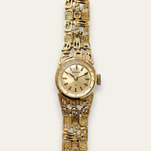 Load image into Gallery viewer, Vintage 1974 Ladies Seiko Mechanical Watch, Faceted Crystal