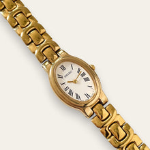 Load image into Gallery viewer, Vintage Ladies' Gold-Plated Seiko Quartz Watch - Oval Dial