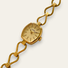 Load image into Gallery viewer, Vintage Roamer Cocktail Watch | 1970s Swiss Mechanical Gold Bracelet