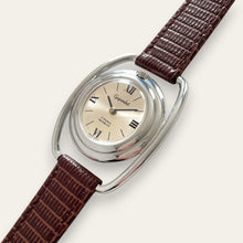 Load image into Gallery viewer, Vintage 1970s Gigandet "Space Age" Mechanical Watch - Silver Dial NOS