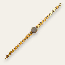 Load image into Gallery viewer, Rare Vintage Seiko Ruby Jewellery Watch | Gold Laurel Bracelet, Quartz