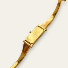 Load image into Gallery viewer, Vintage Gucci 1500L Bangle Watch - Black Dial, Quartz