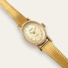 Load image into Gallery viewer, Vintage Sekonda Cocktail Watch | Soviet 17-Jewel Mechanical Gold Oval